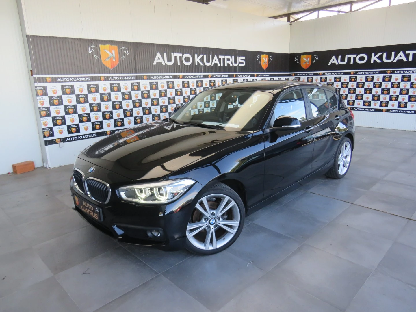 BMW 116 d Auto