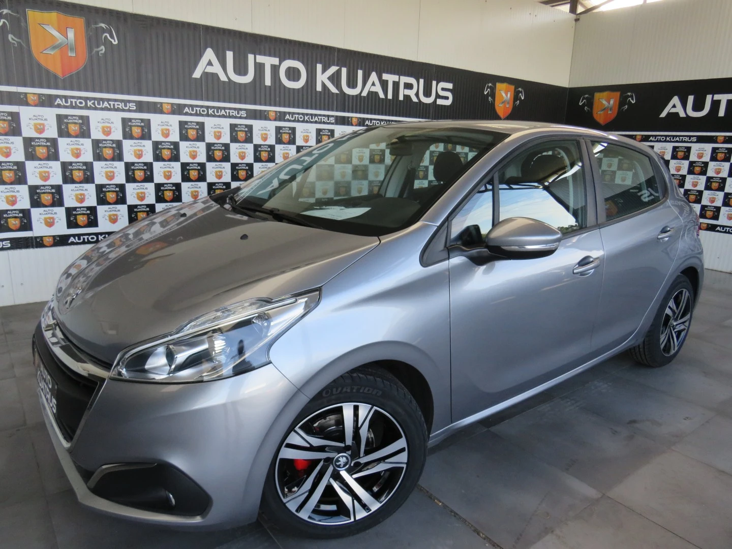 Peugeot 208 1.5 BlueHDi Active