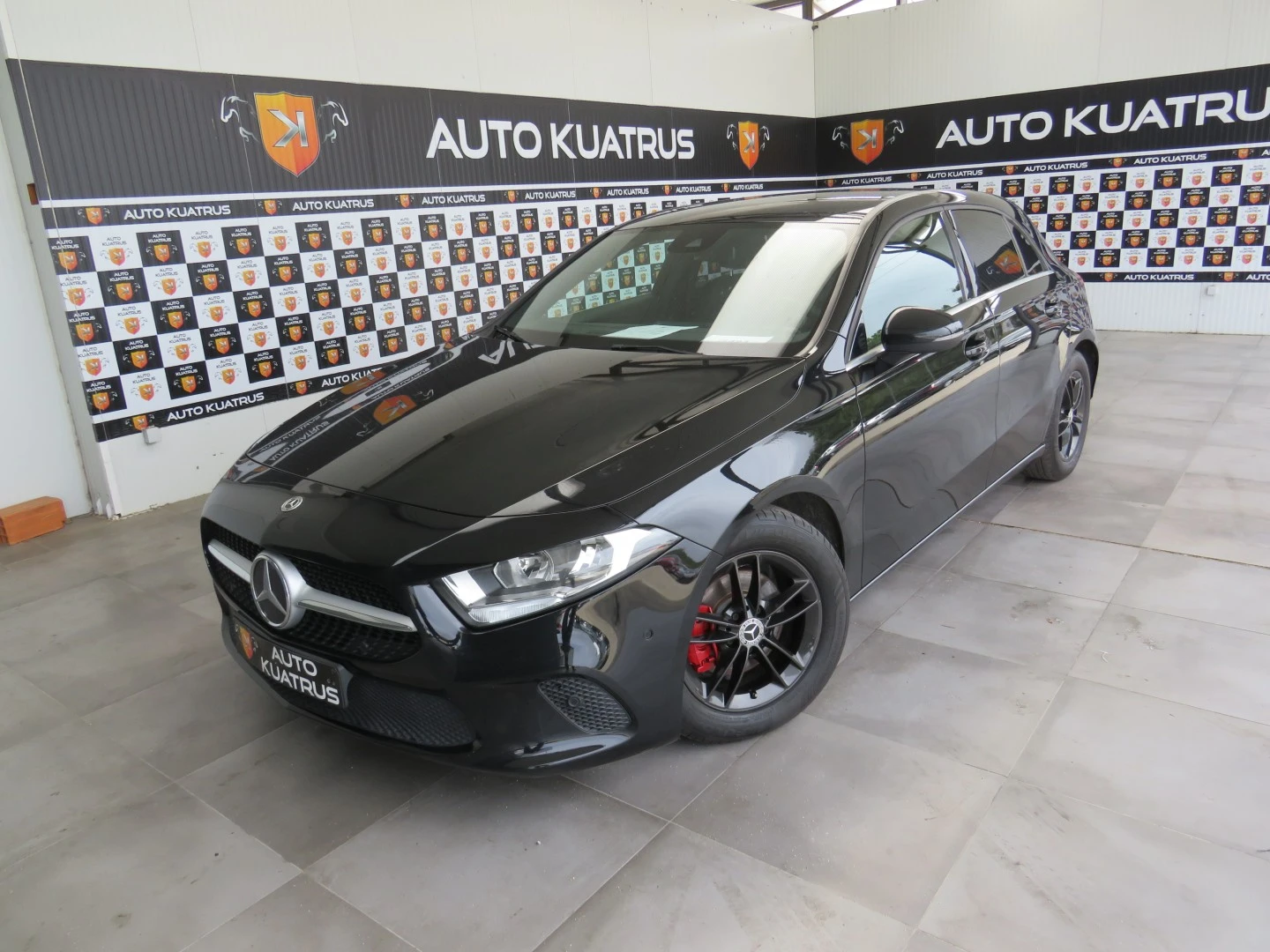 Mercedes-Benz A 180 d Business Solutions Aut.