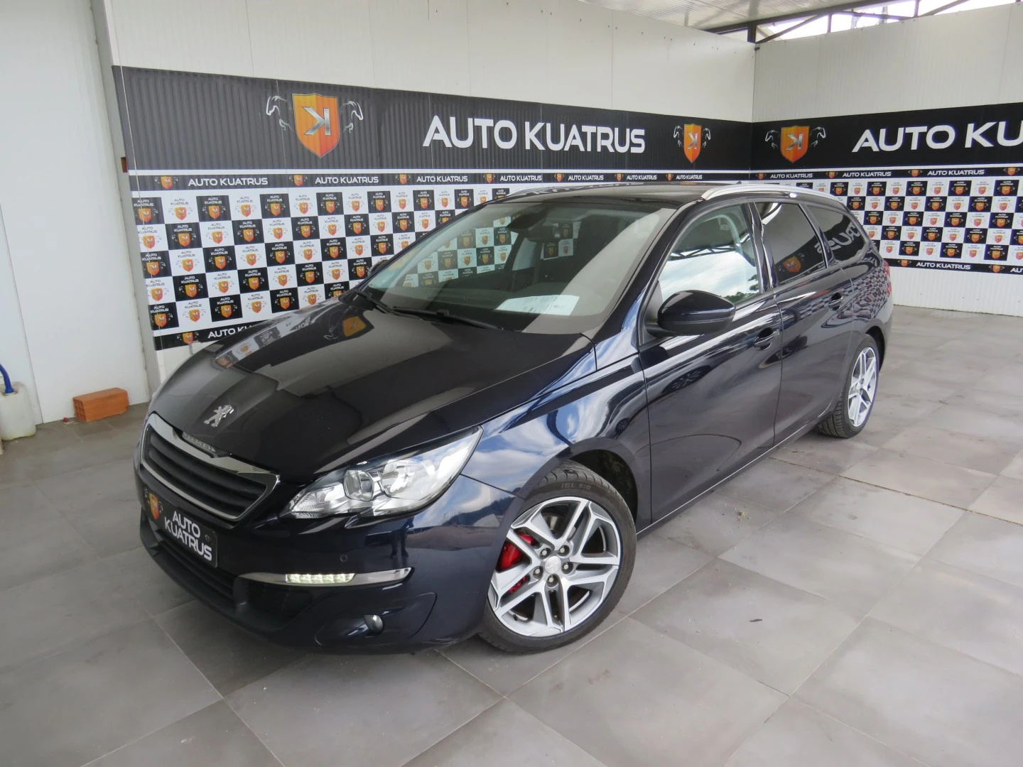 Peugeot 308 SW 1.6 HDI Panorâmico