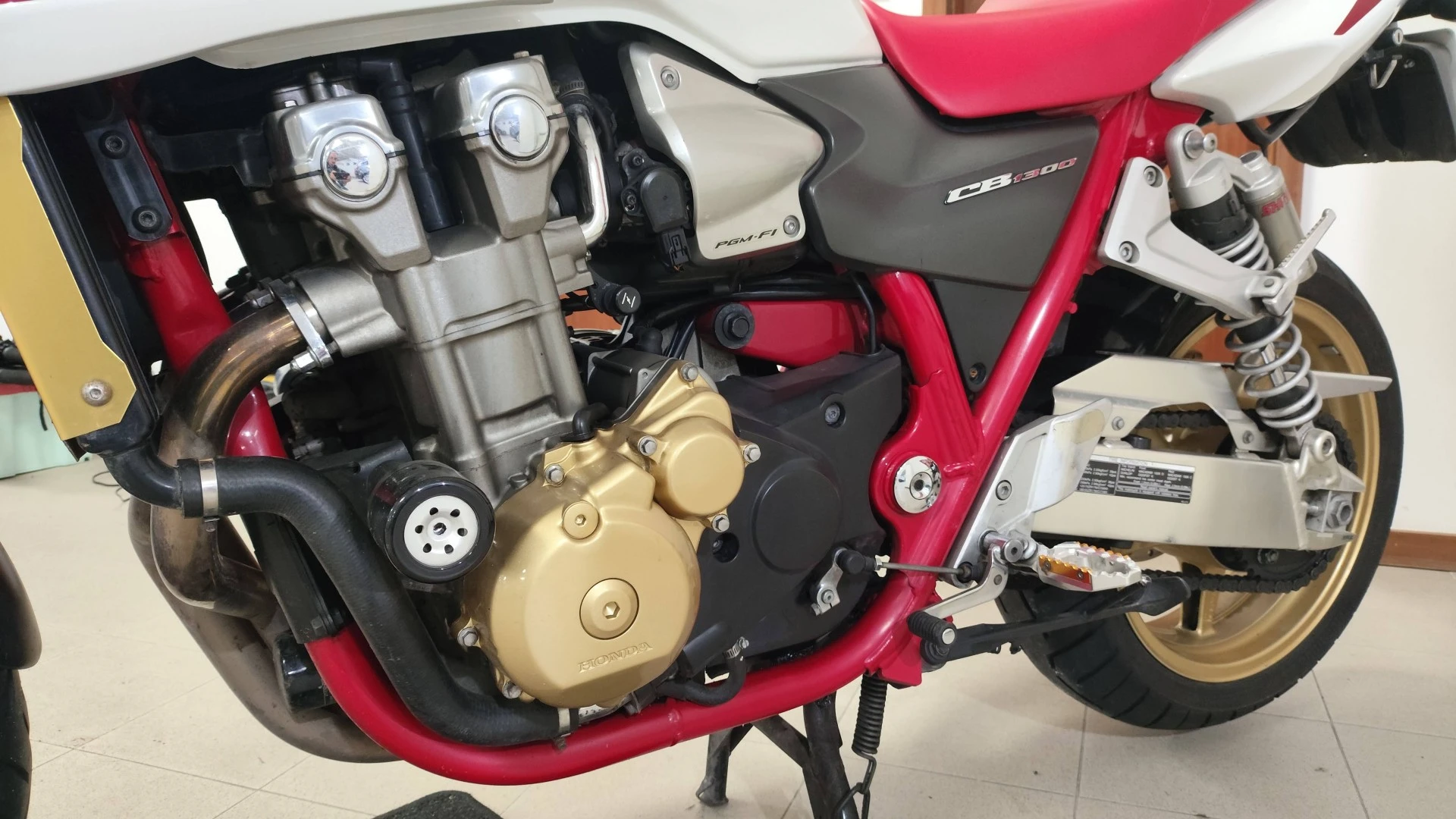 Honda CB  CB1300SA BoruDoru (Super Four Bol D`Or Special)