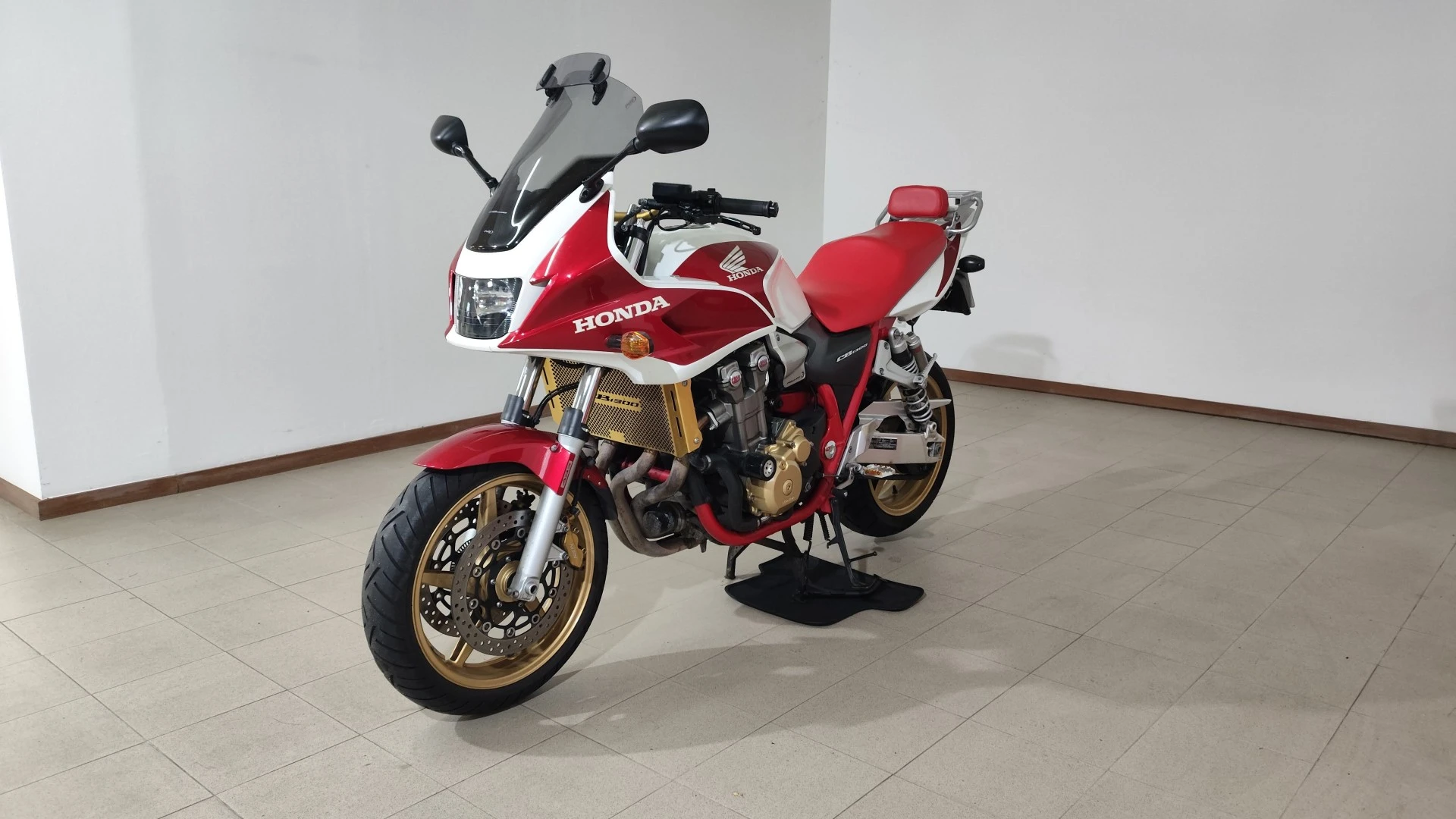 Honda CB  CB1300SA BoruDoru (Super Four Bol D`Or Special)