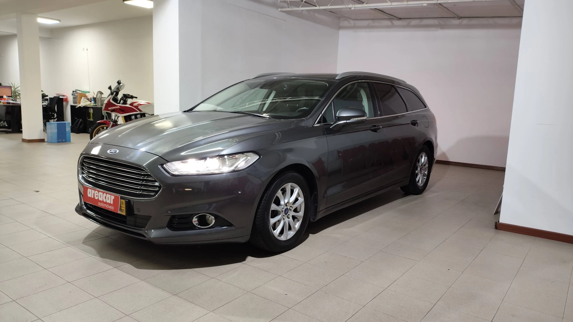 Ford Mondeo SW 1.5 TDCi Titanium