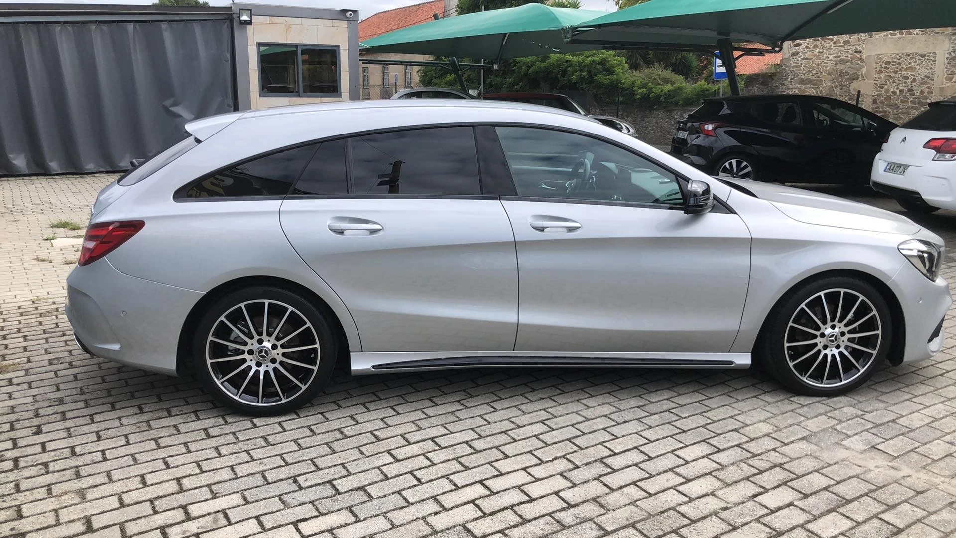 Mercedes-Benz CLA 200 AMG