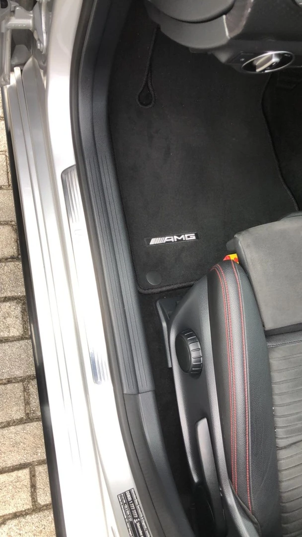 Mercedes-Benz CLA 200 AMG