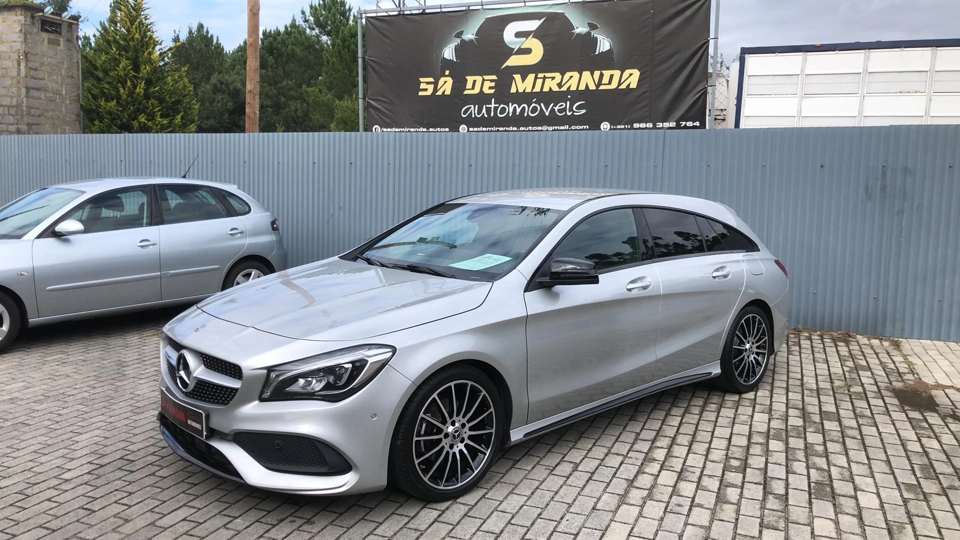 Mercedes-Benz CLA 200 AMG