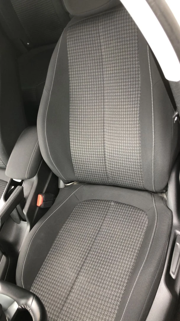 Peugeot 308 1.6 BlueHDi Active J17