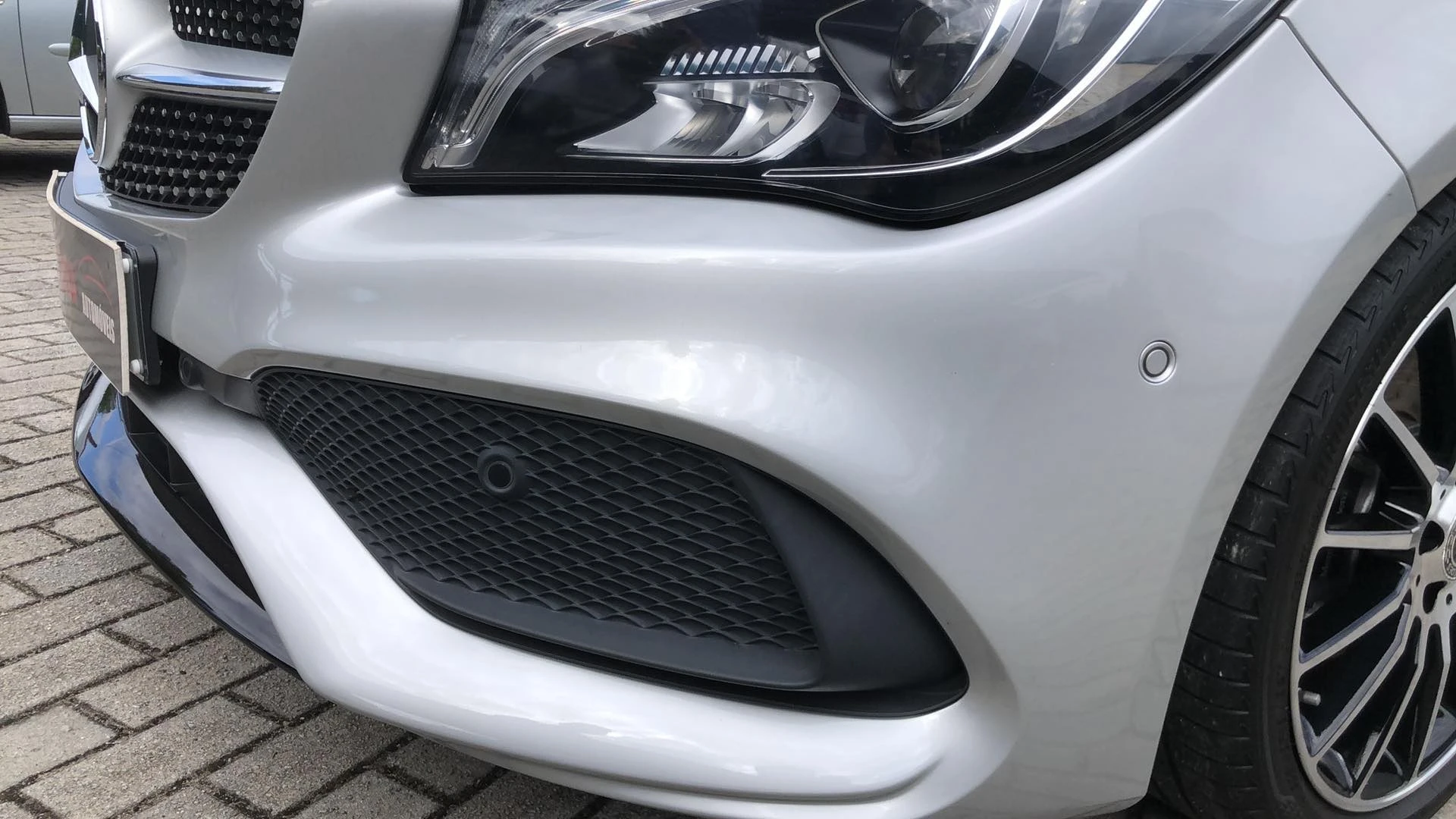 Mercedes-Benz CLA 200 AMG