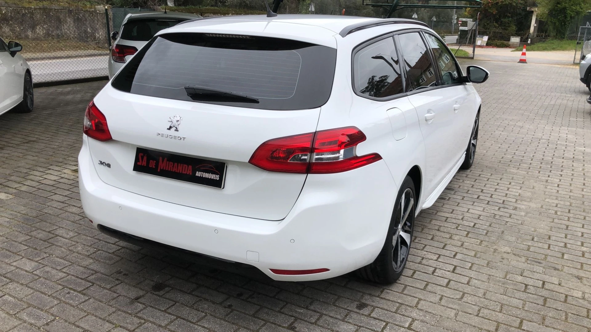Peugeot 308 1.6 BlueHDi Active J17