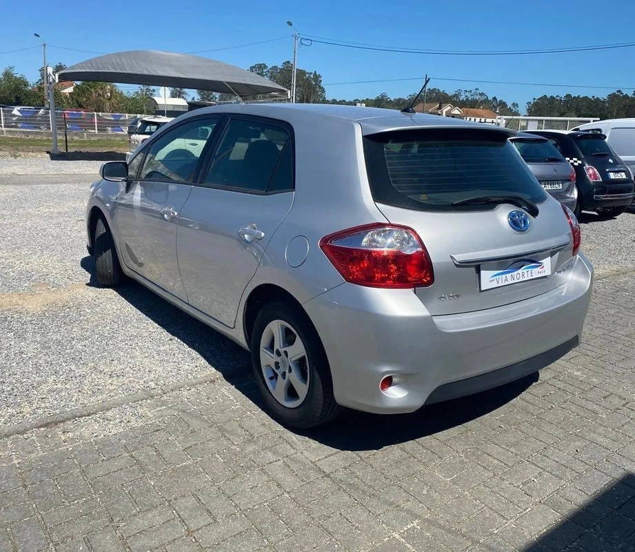 Toyota Auris 1.8 HSD P.Te.+17+E.Al.+Navi