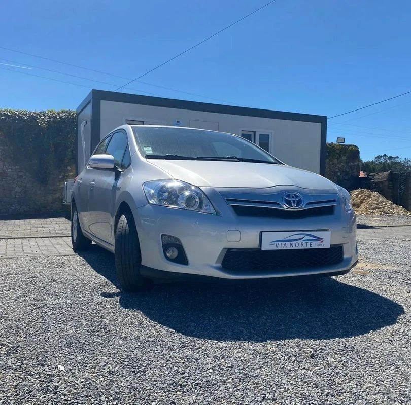 Toyota Auris 1.8 HSD P.Te.+17+E.Al.+Navi