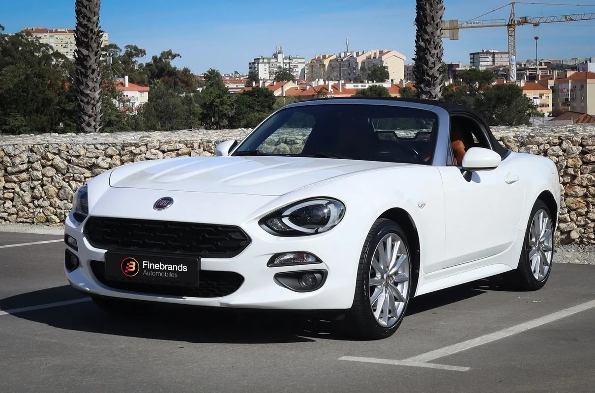 Fiat 124 Spider 