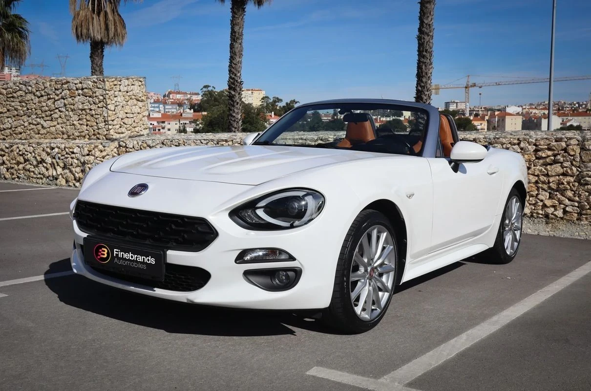 Fiat 124 Spider 