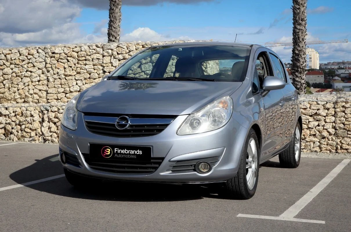 Opel Corsa 1.2 Enjoy Easytronic
