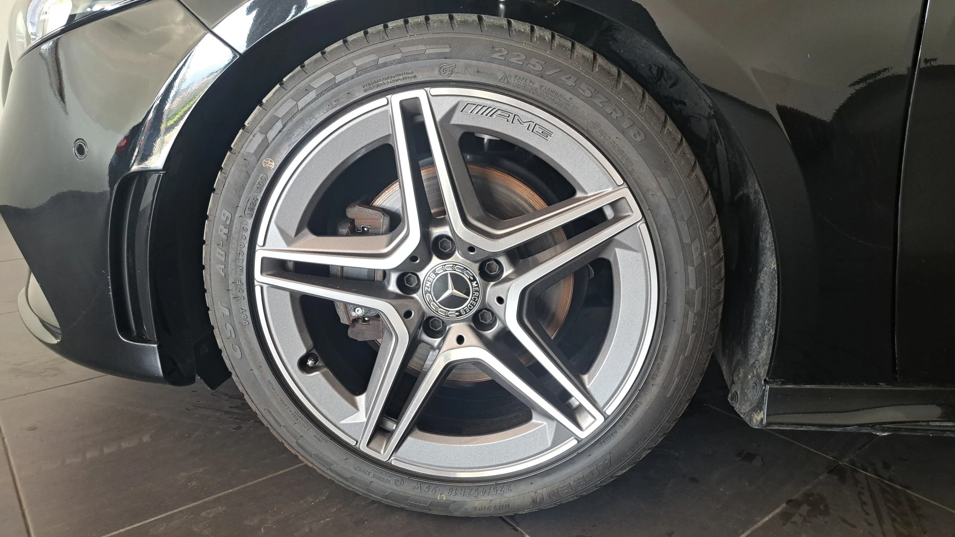Mercedes-Benz A 180 AMG