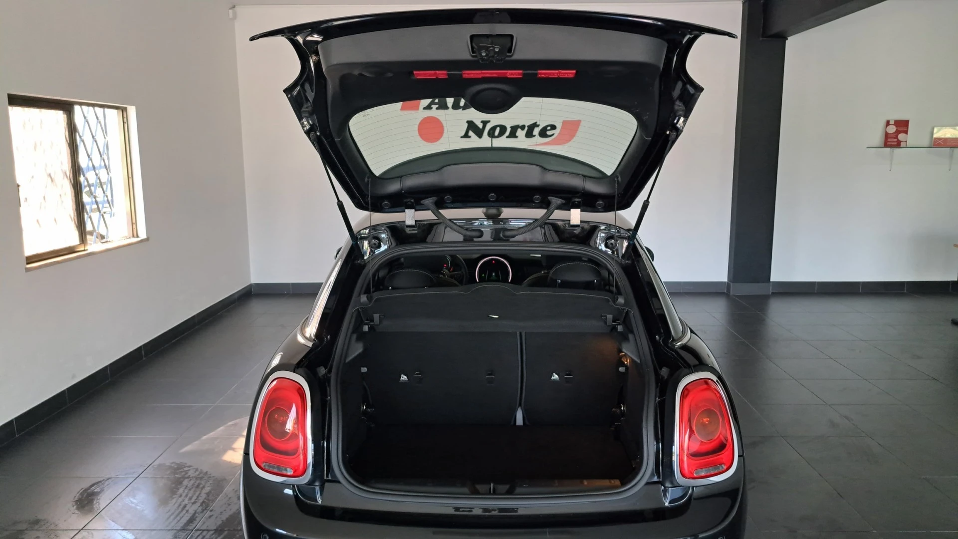 MINI 5 Portas One D