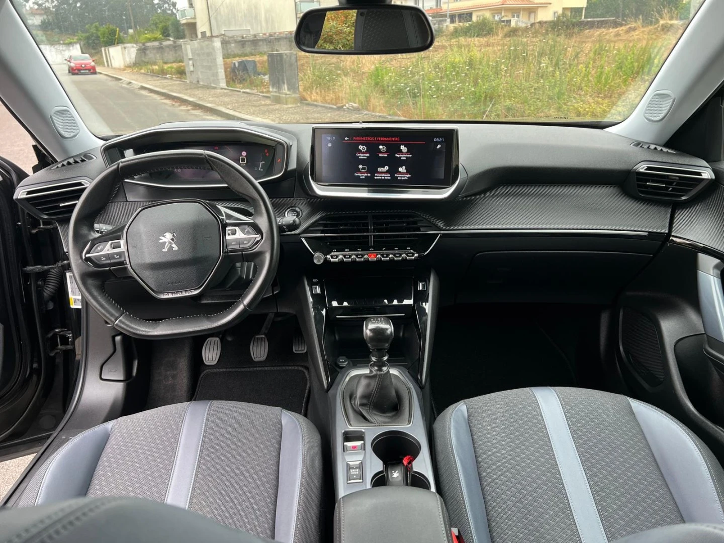Peugeot 2008 1.2 PureTech Allure Pack