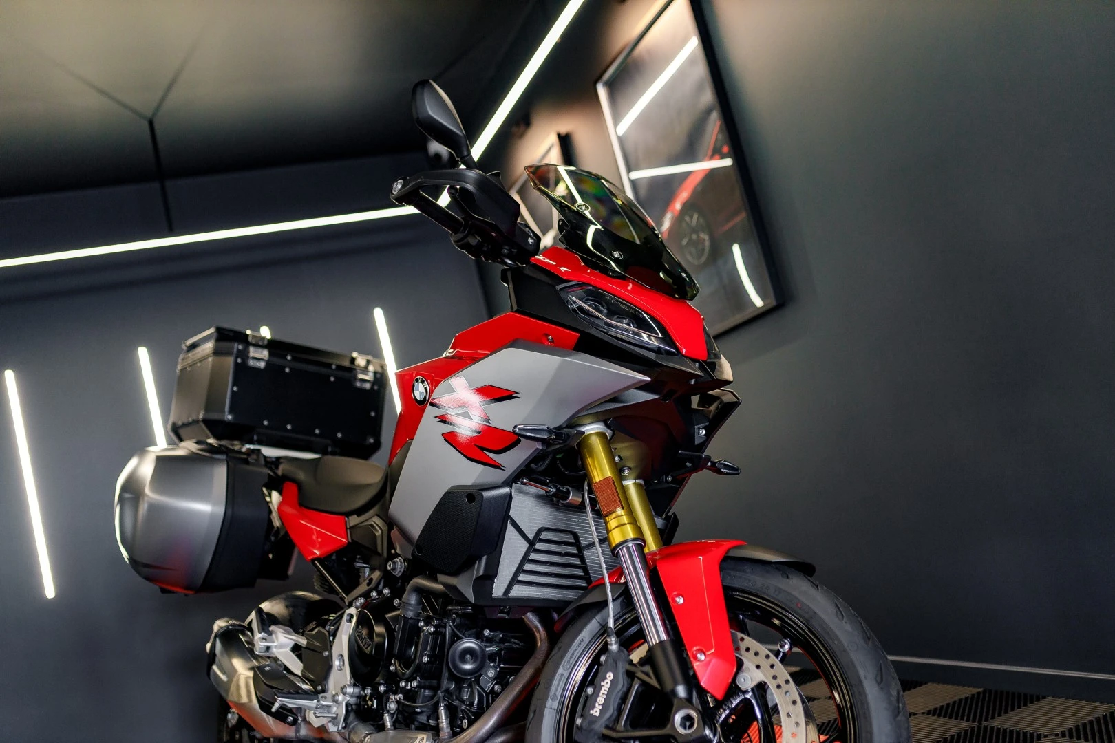 BMW F 900 XR 4R90