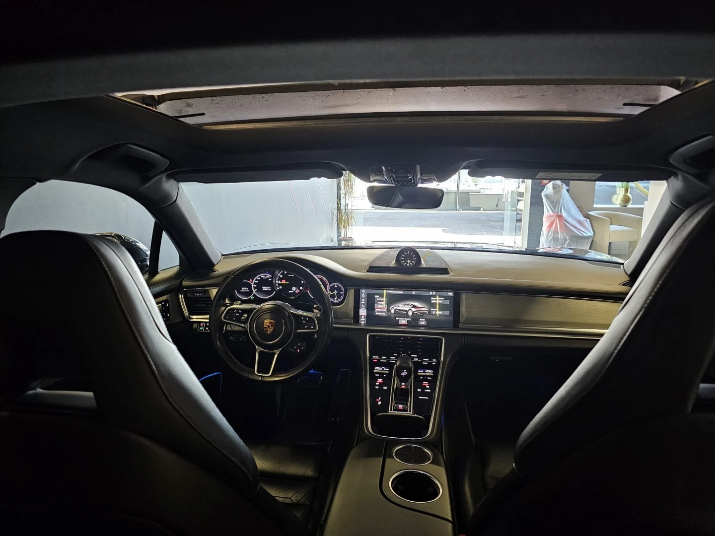 Porsche Panamera 4 E-Hybrid