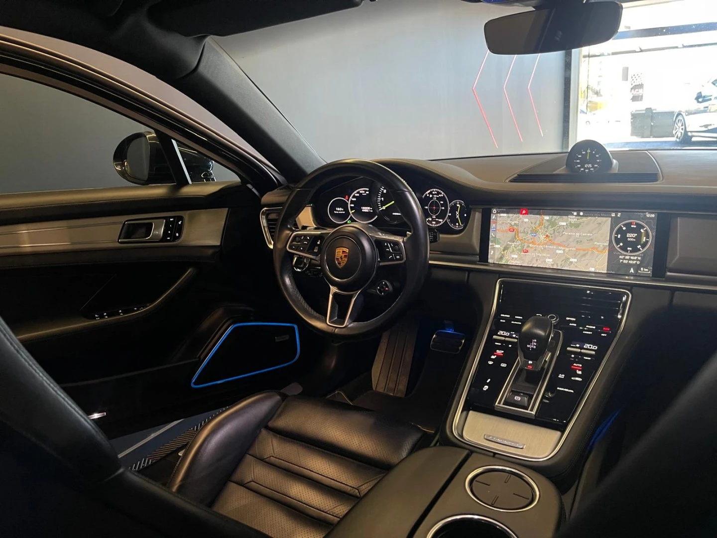 Porsche Panamera 4 E-Hybrid