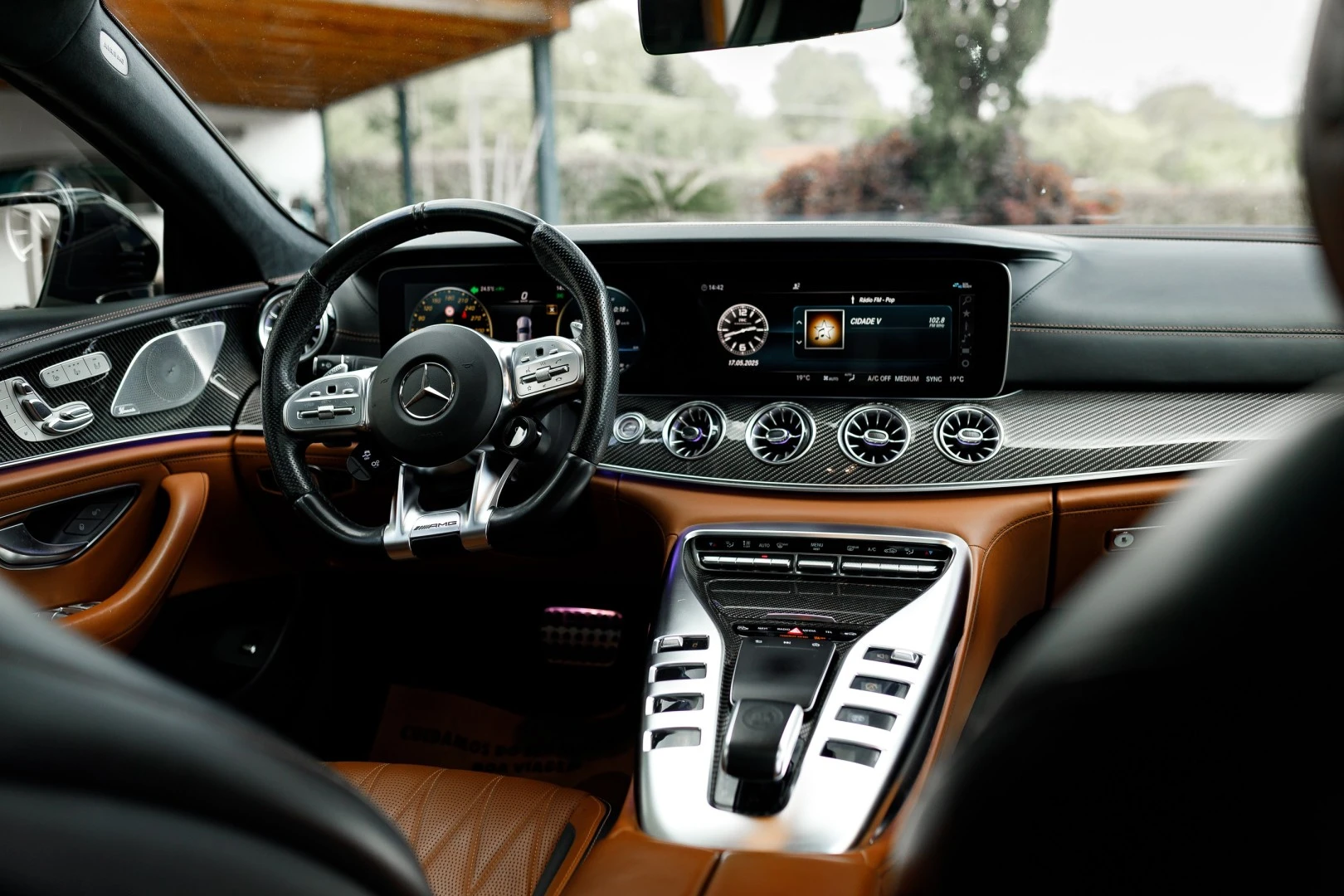 Mercedes-Benz AMG GT 63 s 4MATIC +