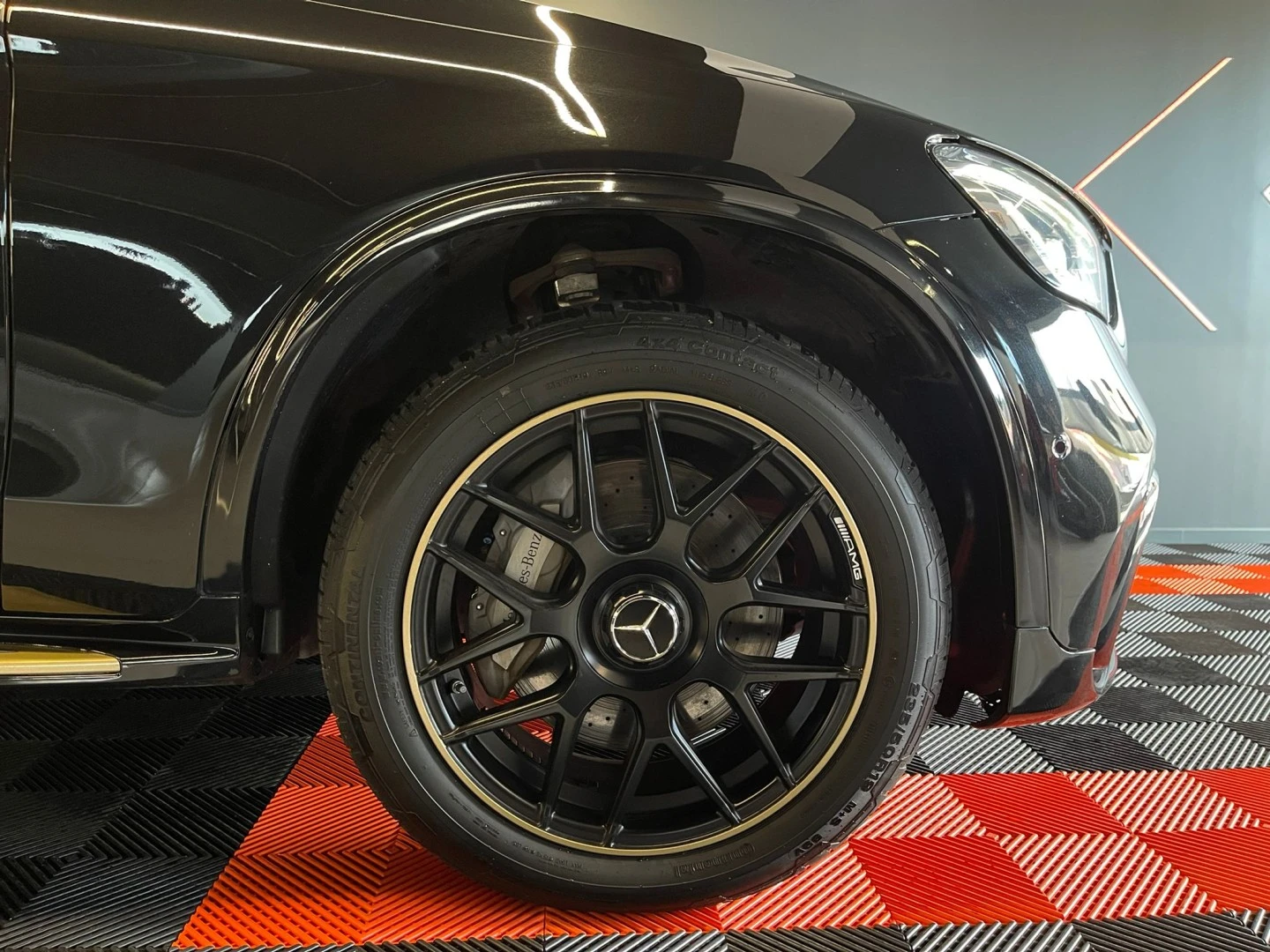 Mercedes-Benz GLC 300 de 4Matic 9G-TRONIC