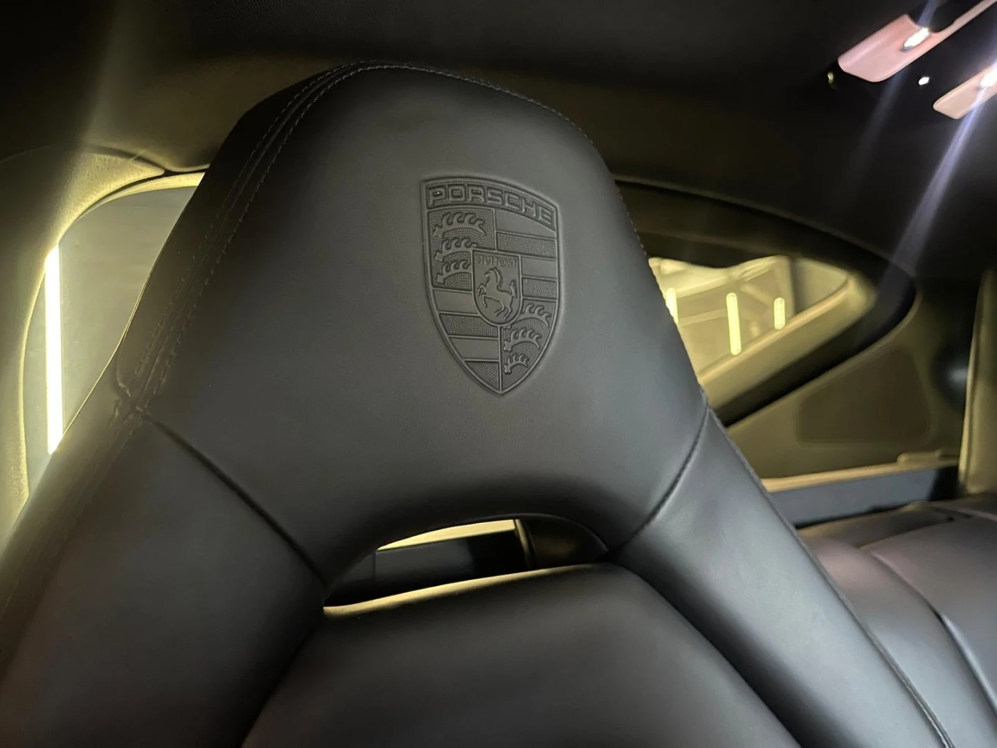 Porsche Panamera 4 E-Hybrid