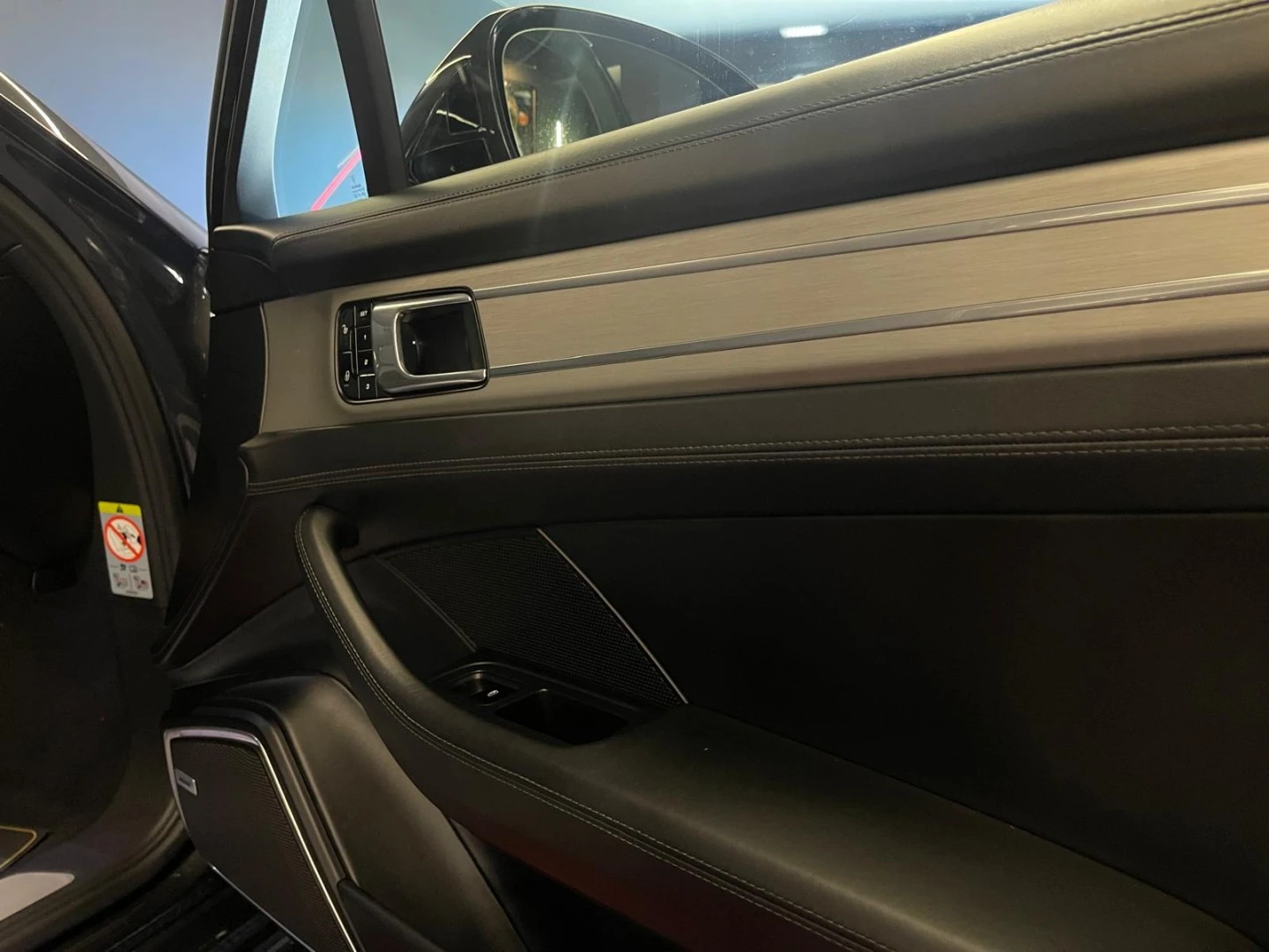 Porsche Panamera 4 E-Hybrid