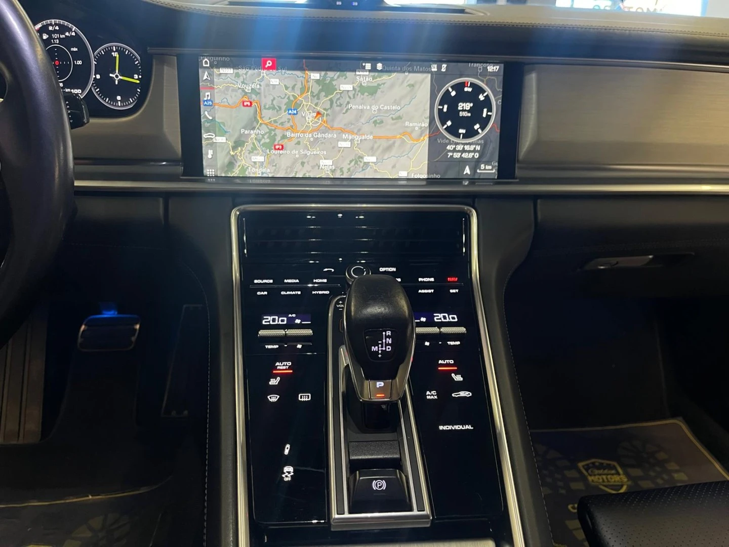 Porsche Panamera 4 E-Hybrid