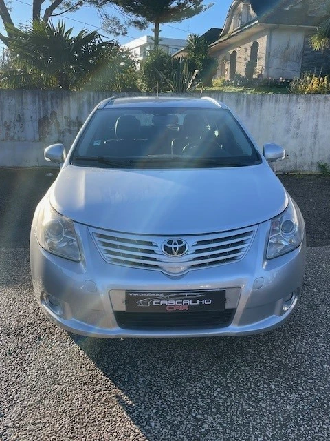 Toyota Avensis SD 2.0 D-4D Exclusive +Pele+GPS