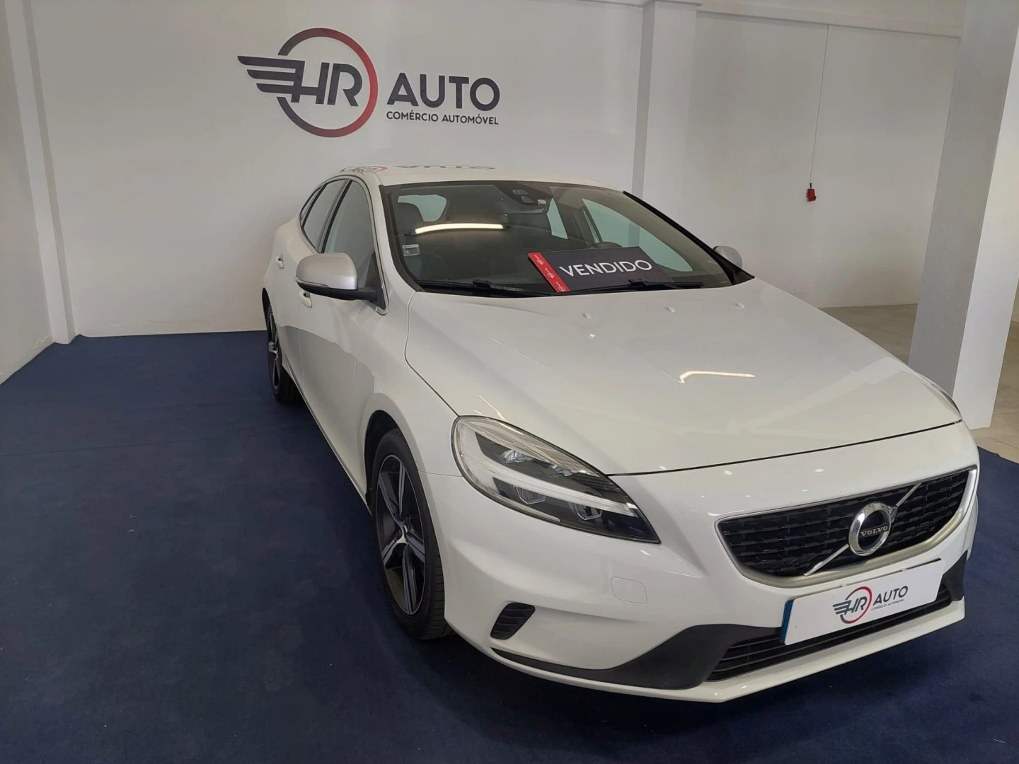 Volvo V40 2.0 D2 R-Design