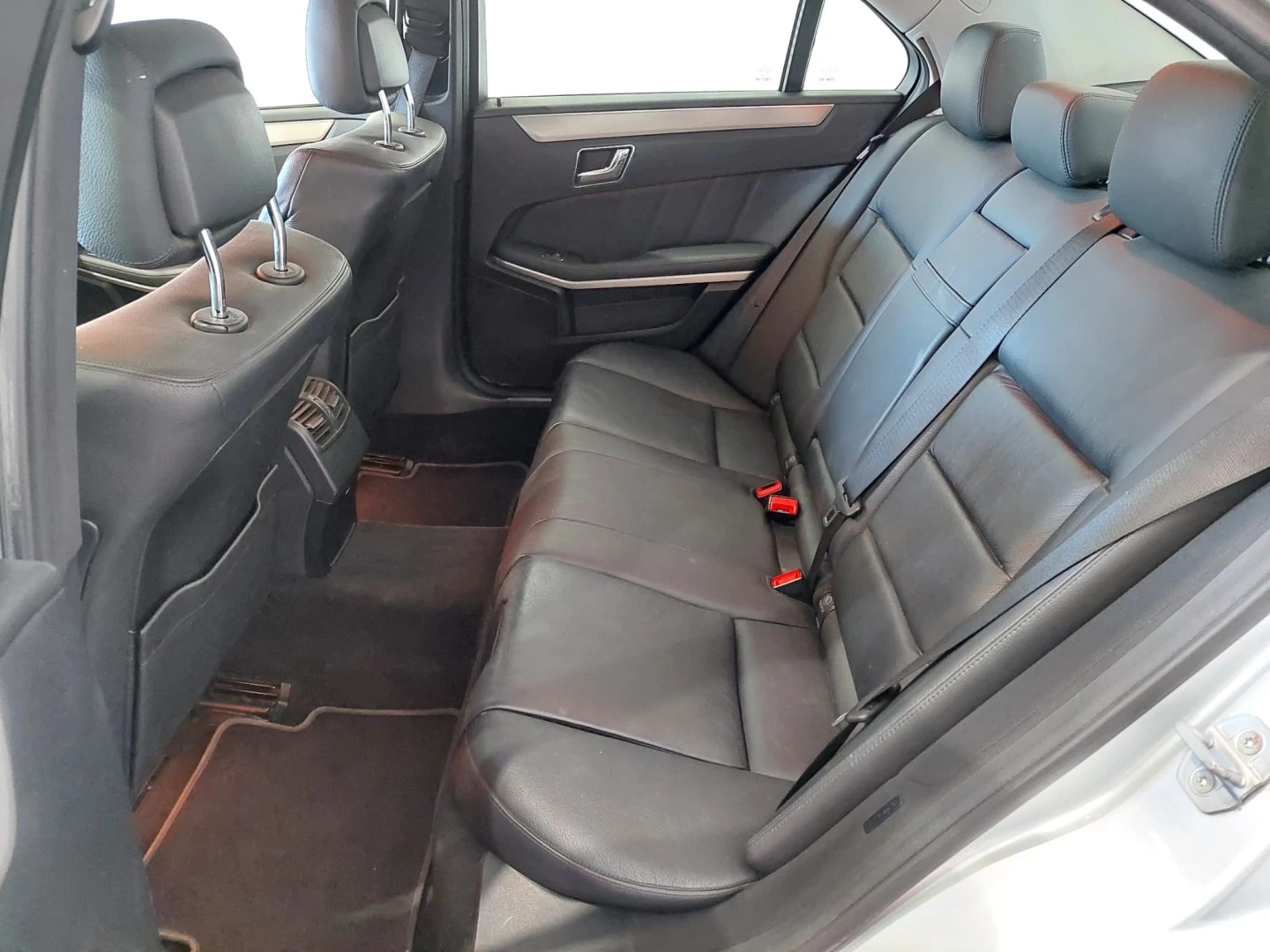Mercedes-Benz E 350 CDi Avantgarde BlueEfficiency