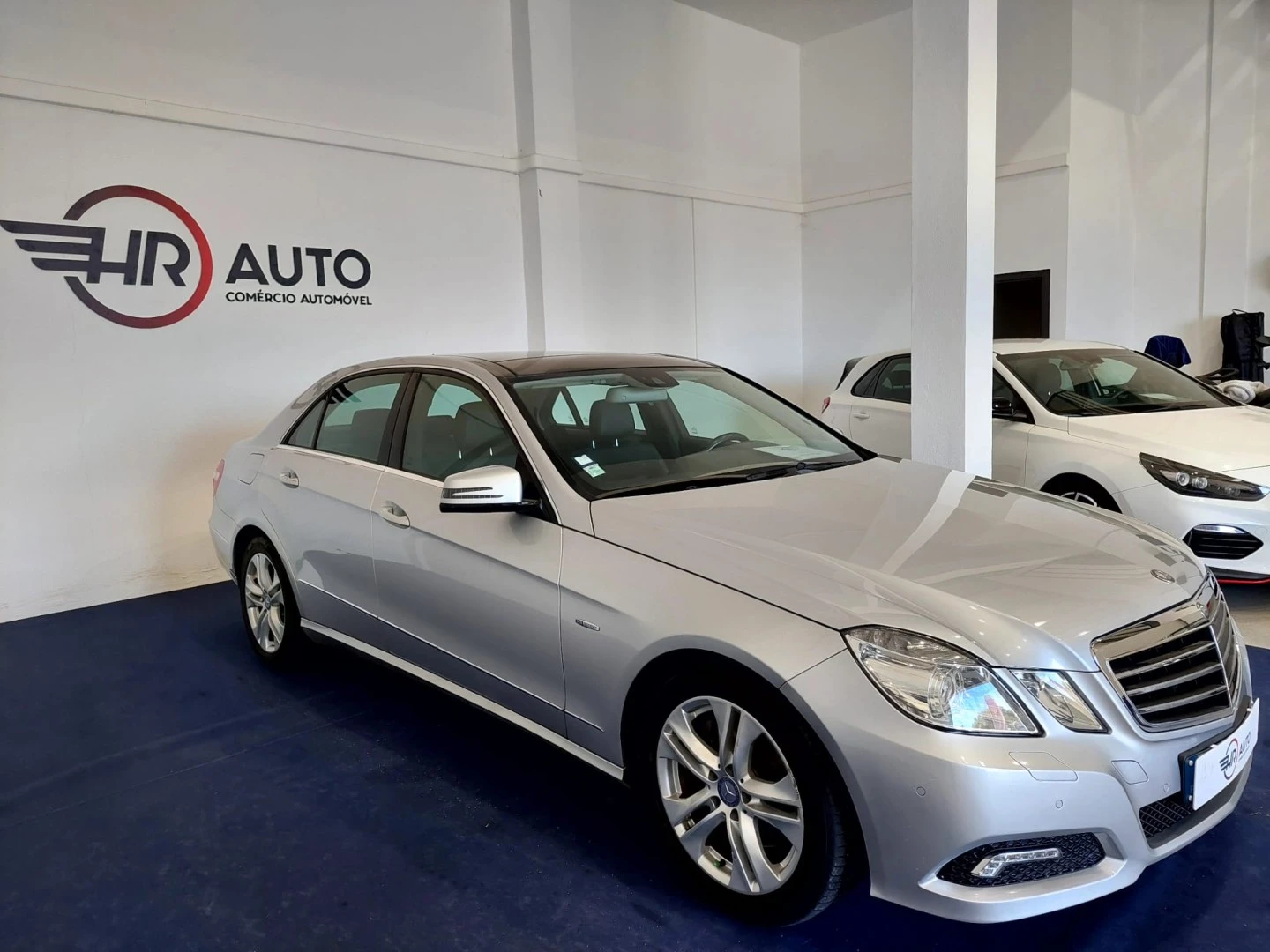 Mercedes-Benz E 350 CDi Avantgarde BlueEfficiency