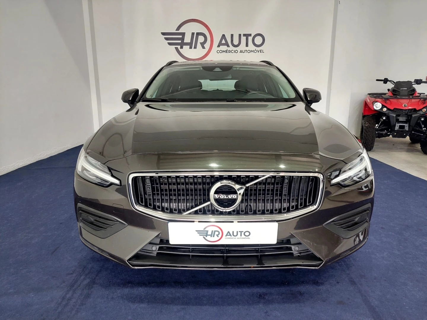 Volvo V60 2.0 B4 Momentum Geartronic