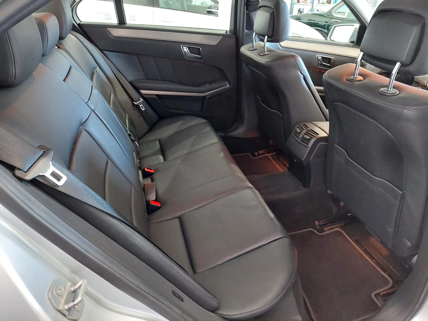 Mercedes-Benz E 350 CDi Avantgarde BlueEfficiency