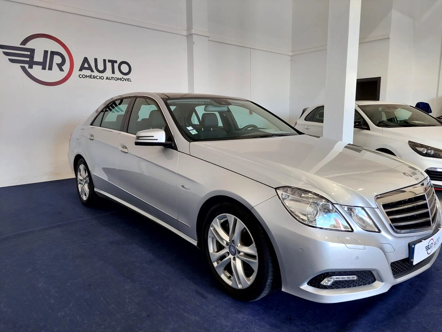Mercedes-Benz E 350 CDi Avantgarde BlueEfficiency