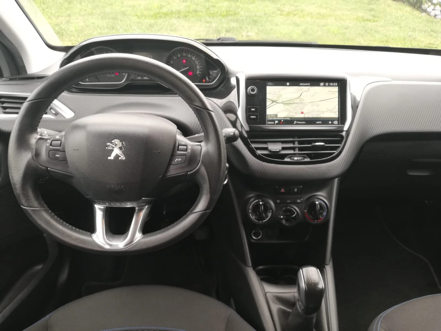 Peugeot 208 82 VTI Style