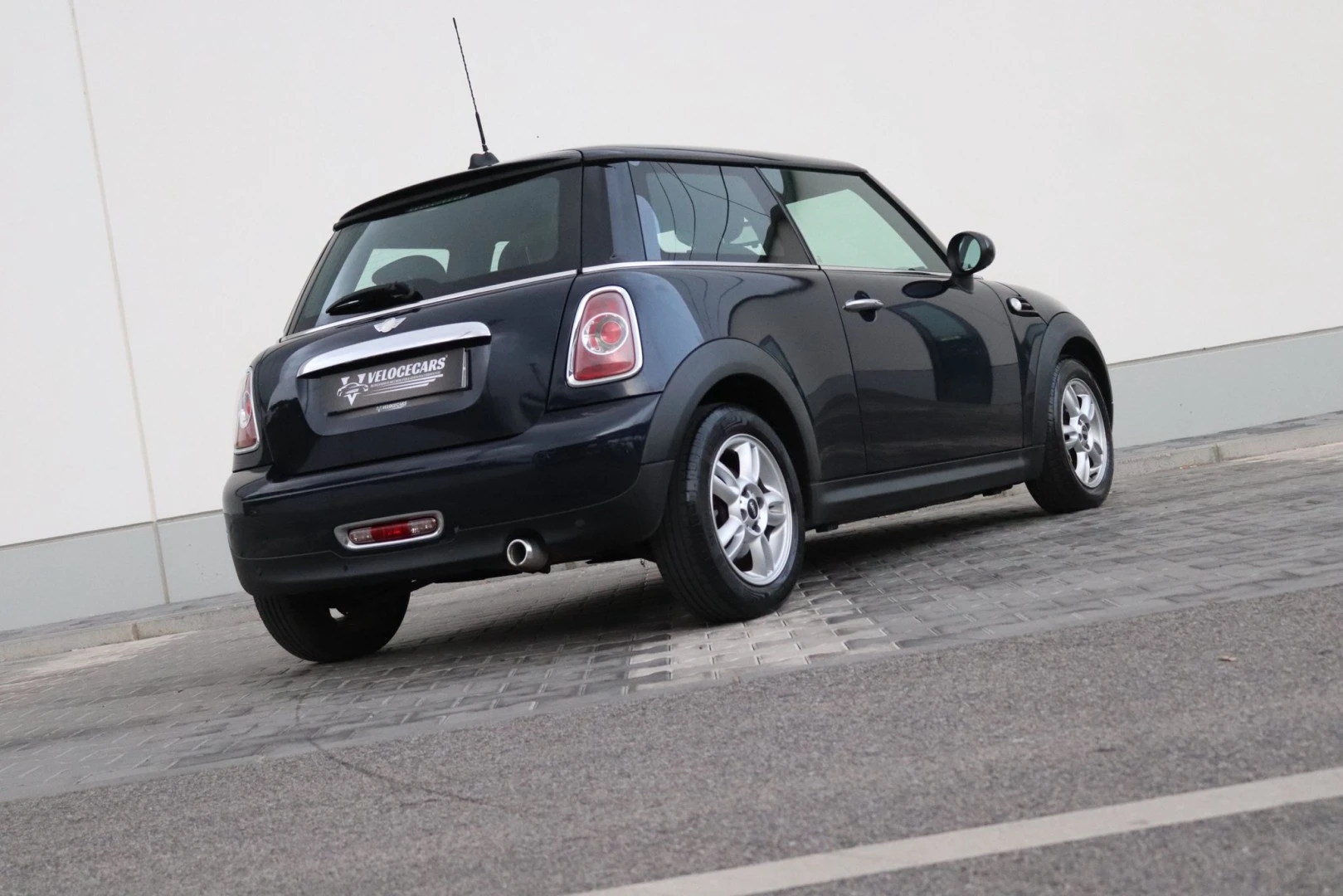 MINI 3 Portas One D