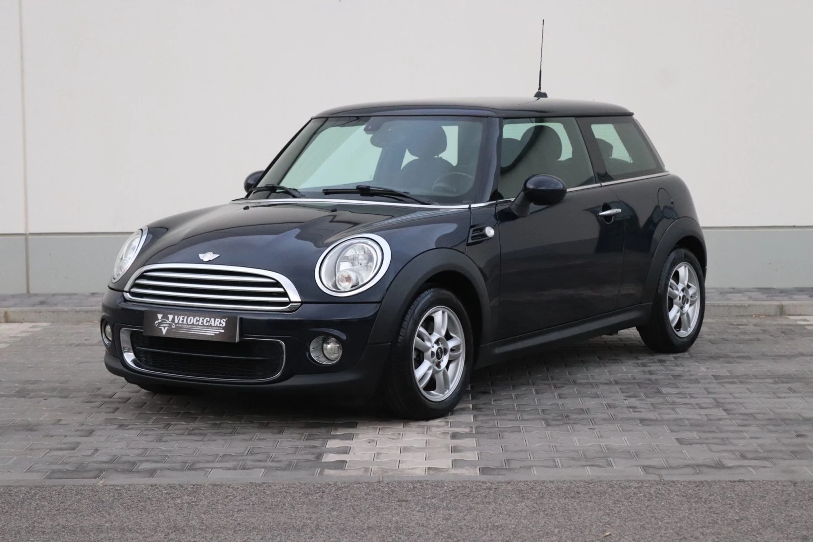 MINI 3 Portas One D