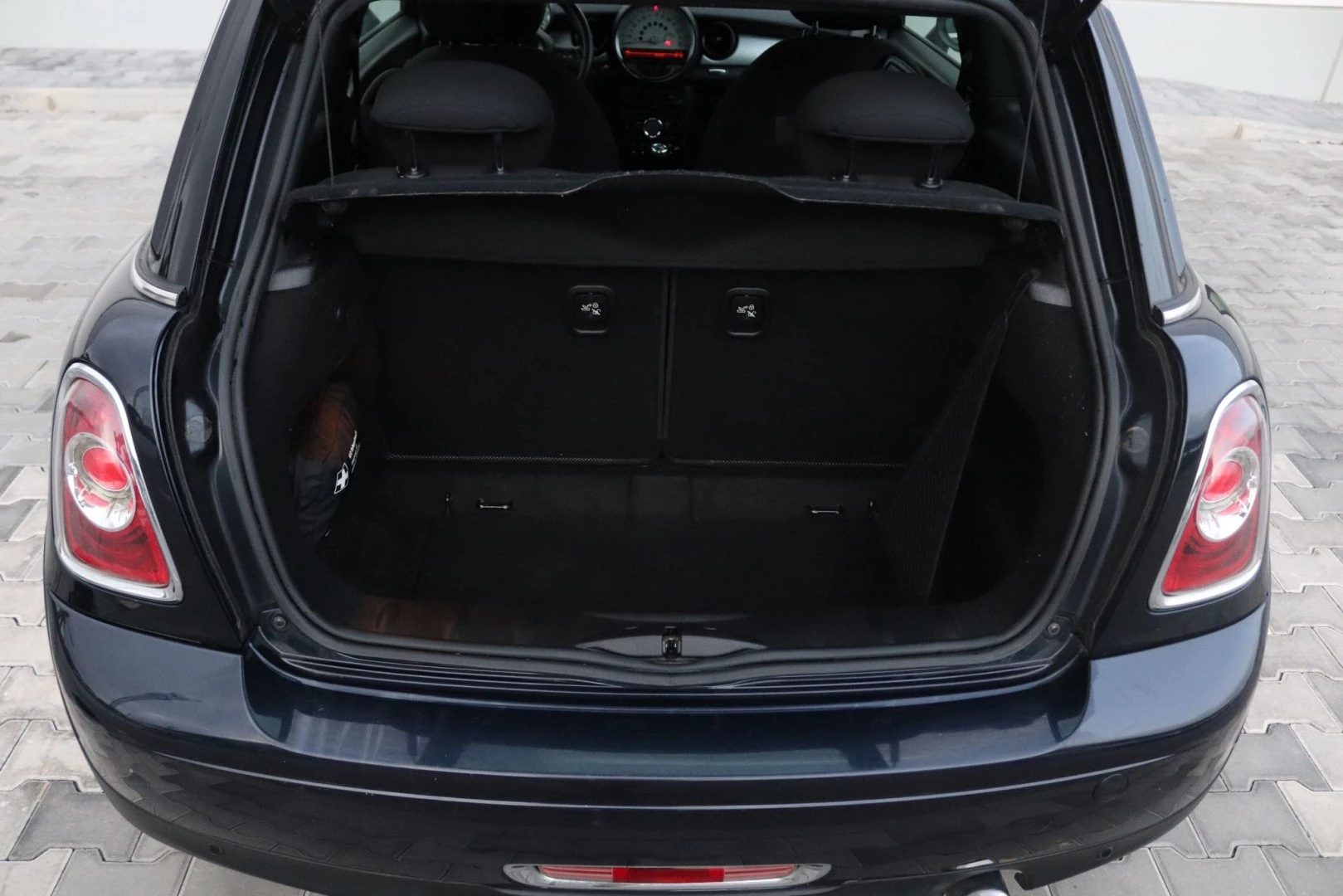 MINI 3 Portas One D