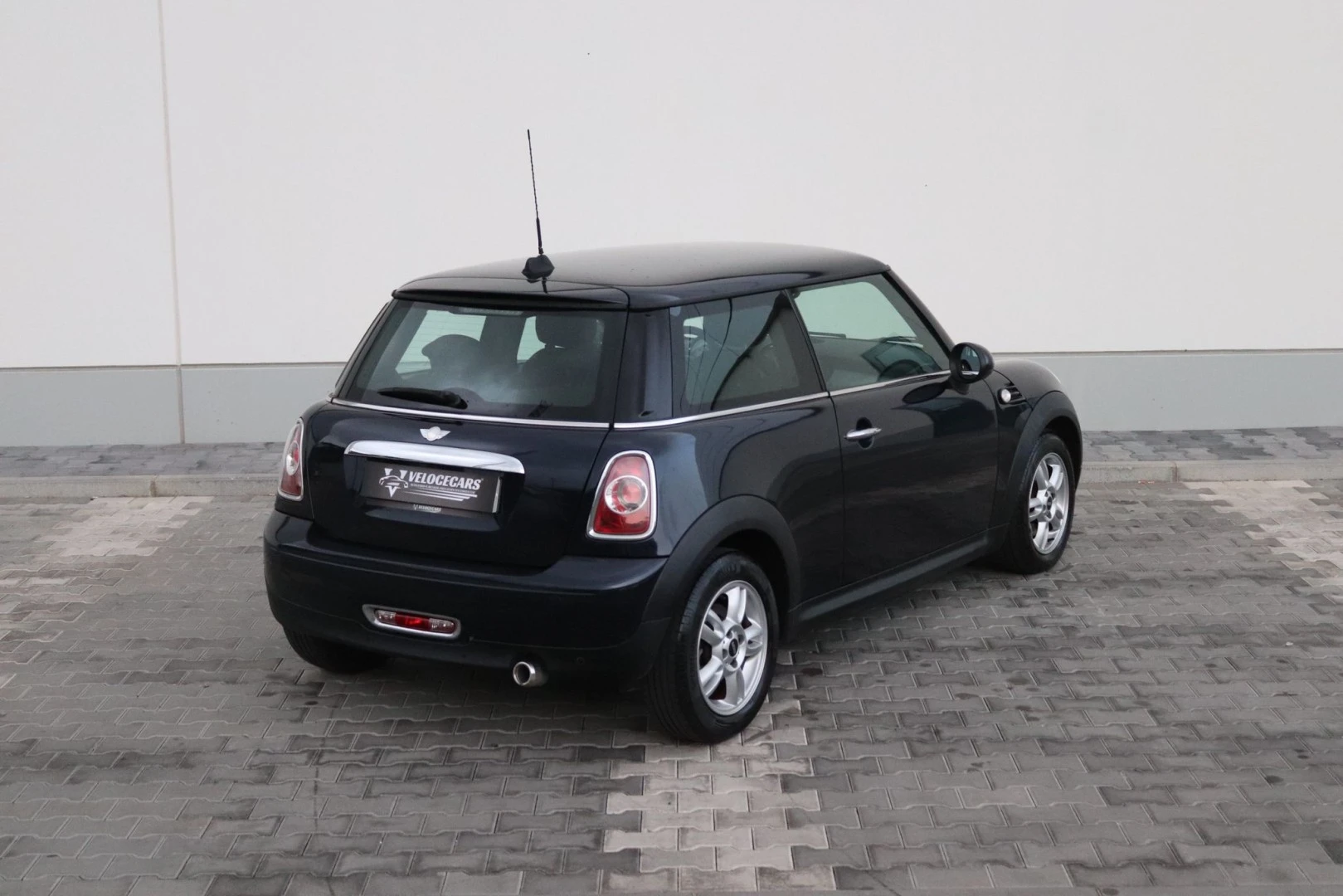 MINI 3 Portas One D