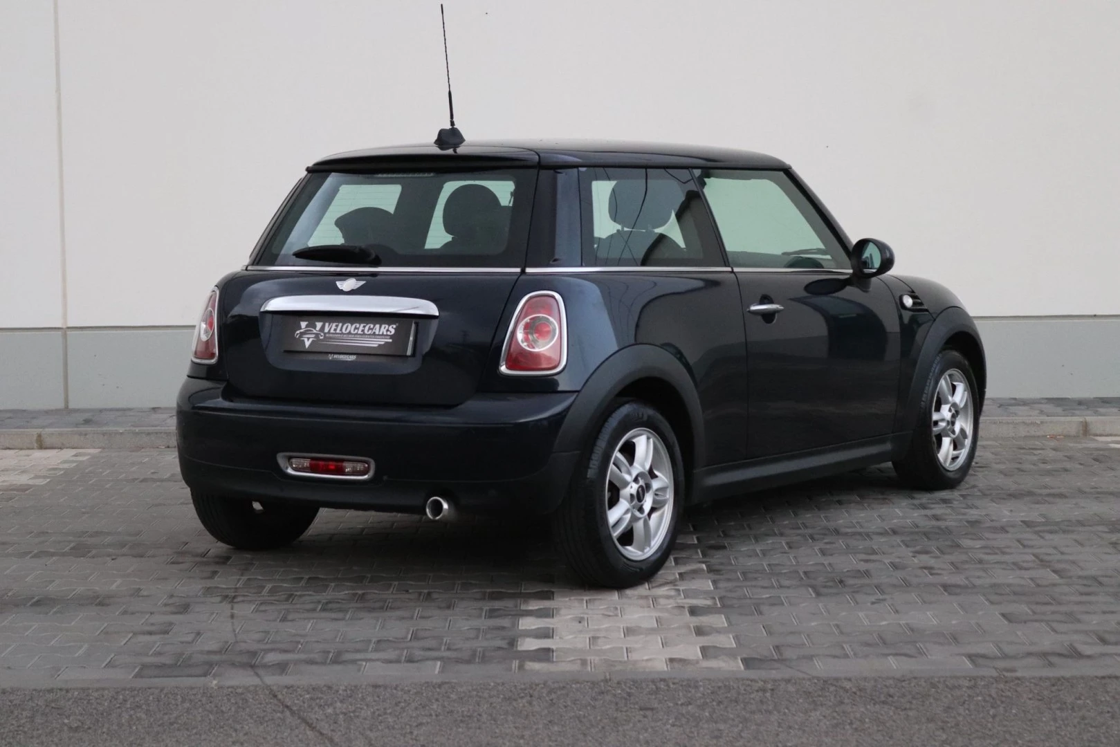MINI 3 Portas One D