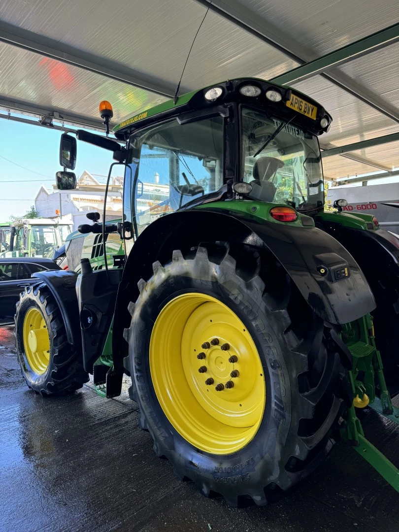 John Deere 6215R autopower