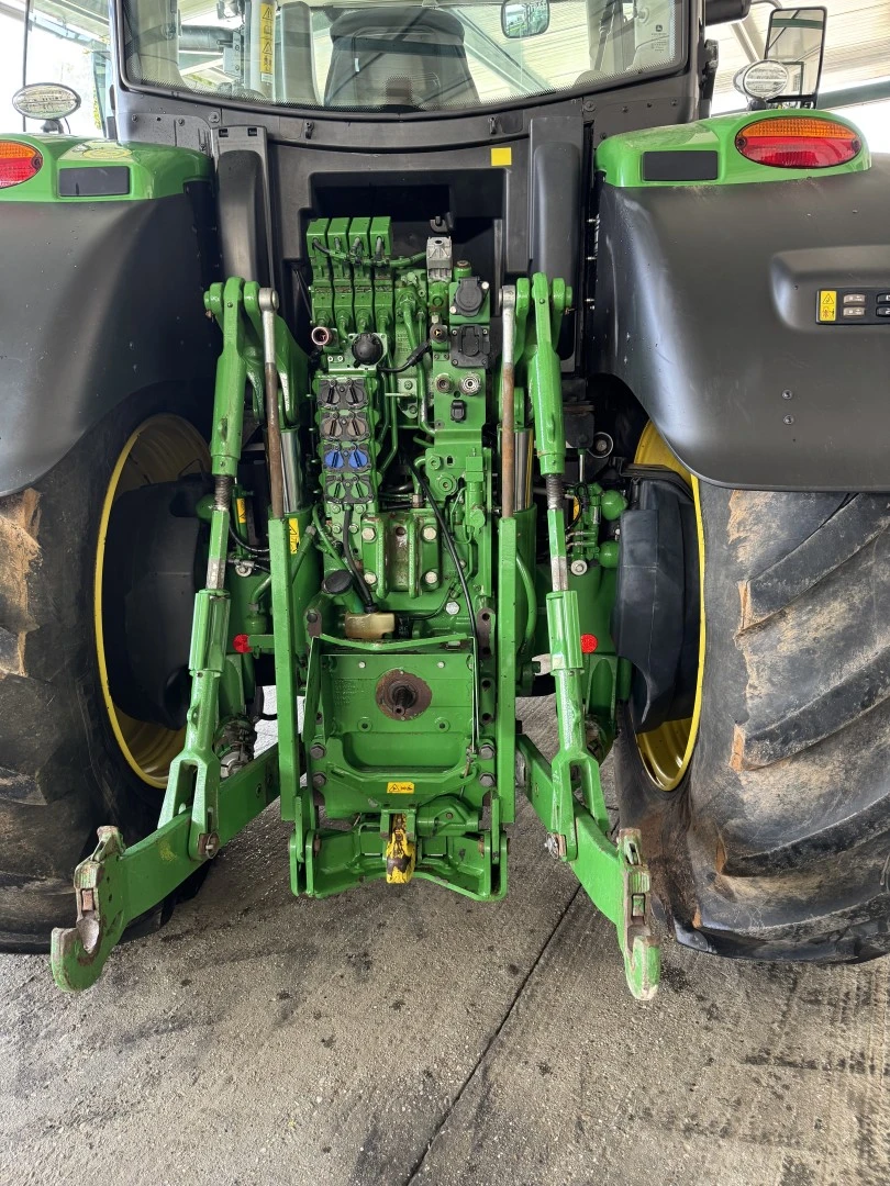 John Deere 6250 R