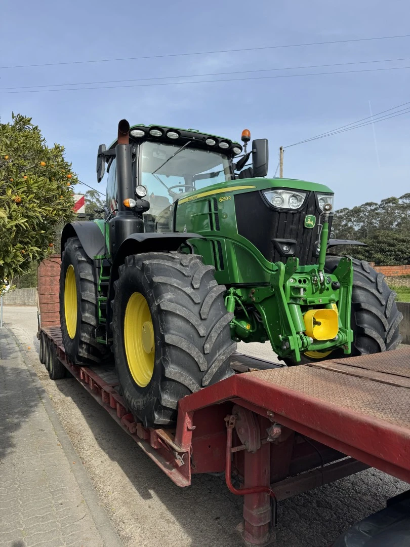 John Deere 6250R Ultimate Edition