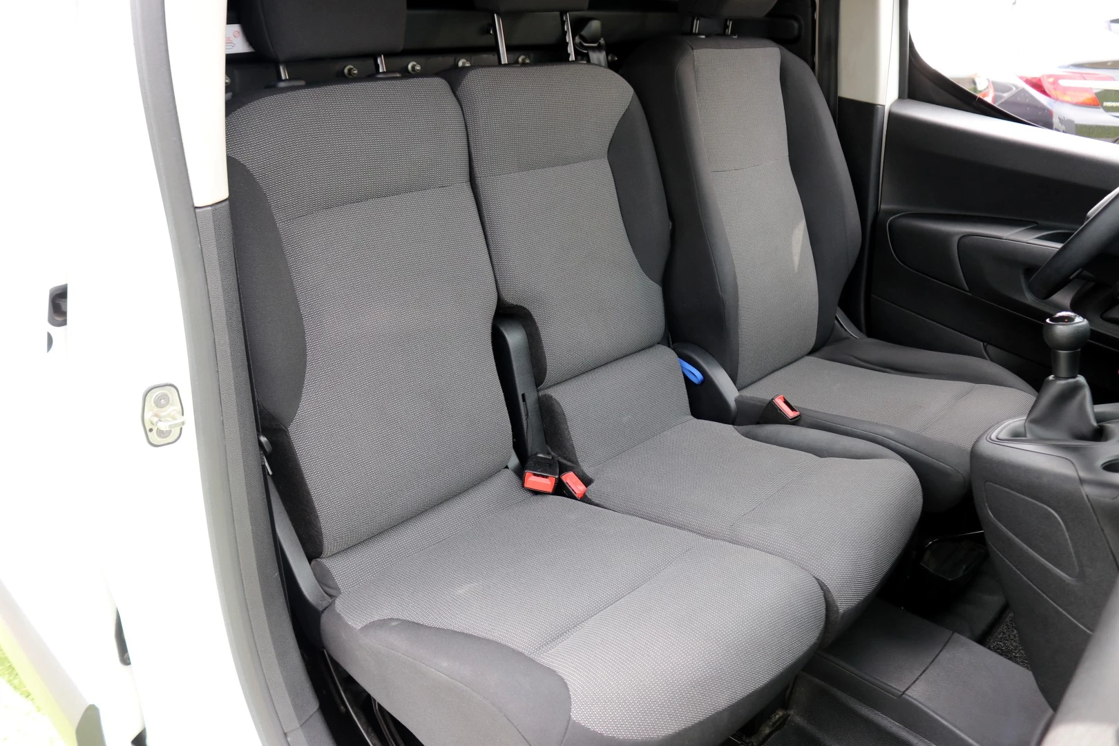 Peugeot Partner 1.6 BlueHDi L1 Asphalt