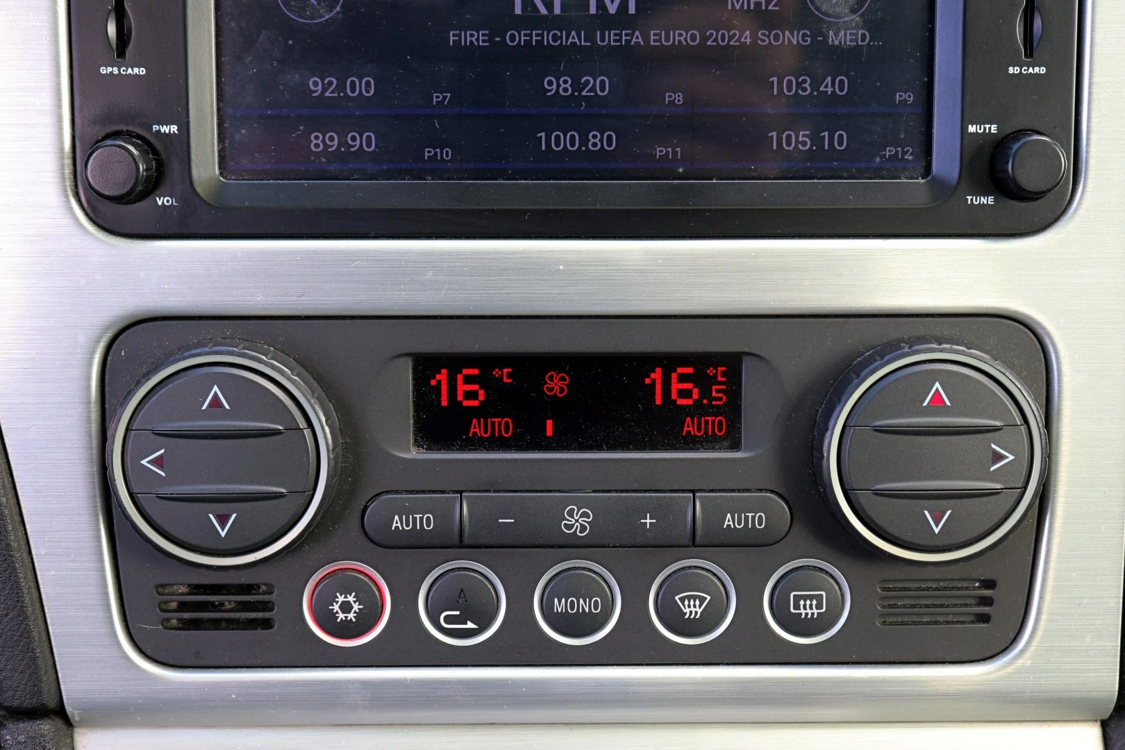 Alfa Romeo Brera 2.4 JTD Skyview