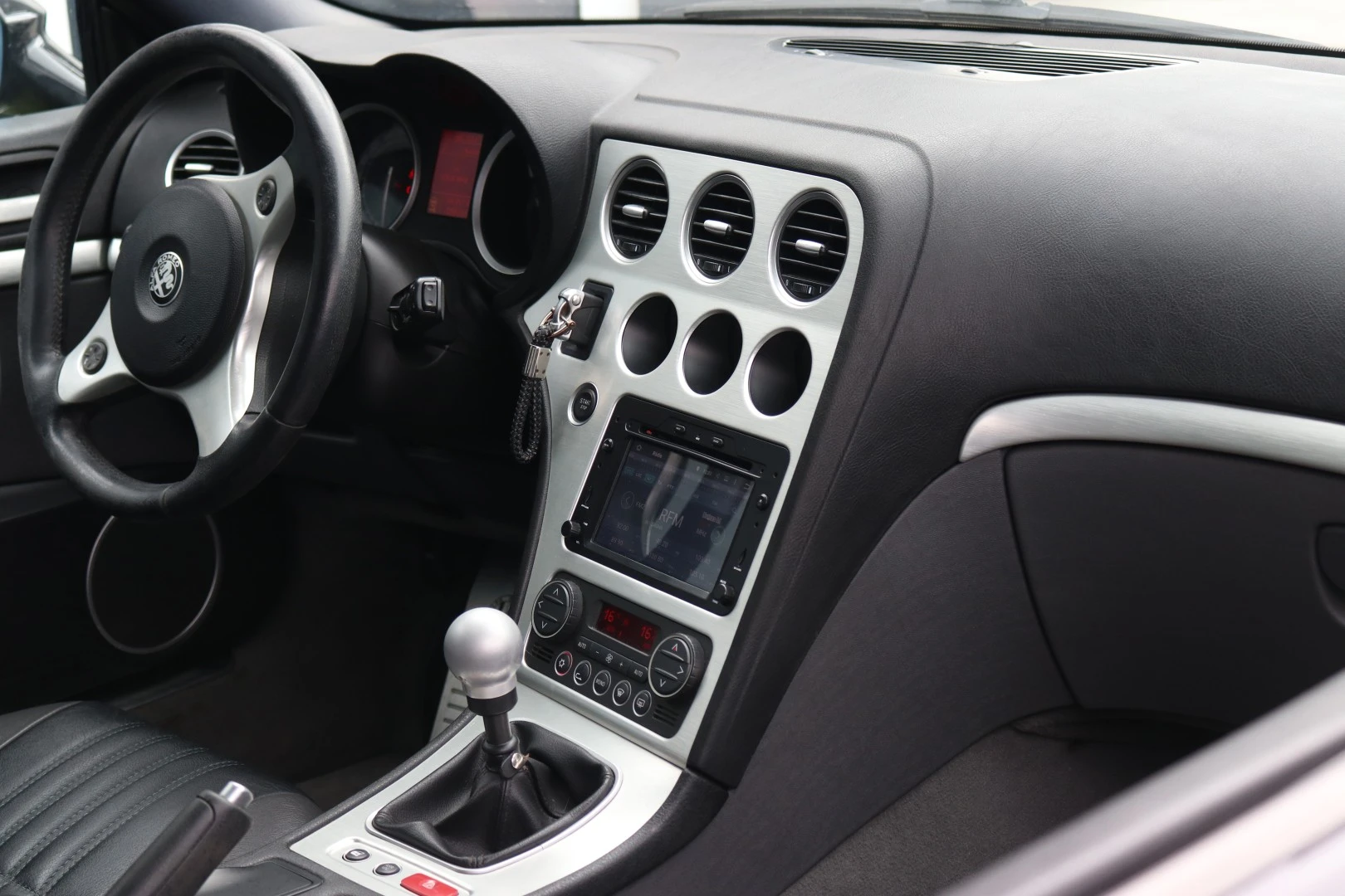 Alfa Romeo Brera 2.4 JTD Skyview