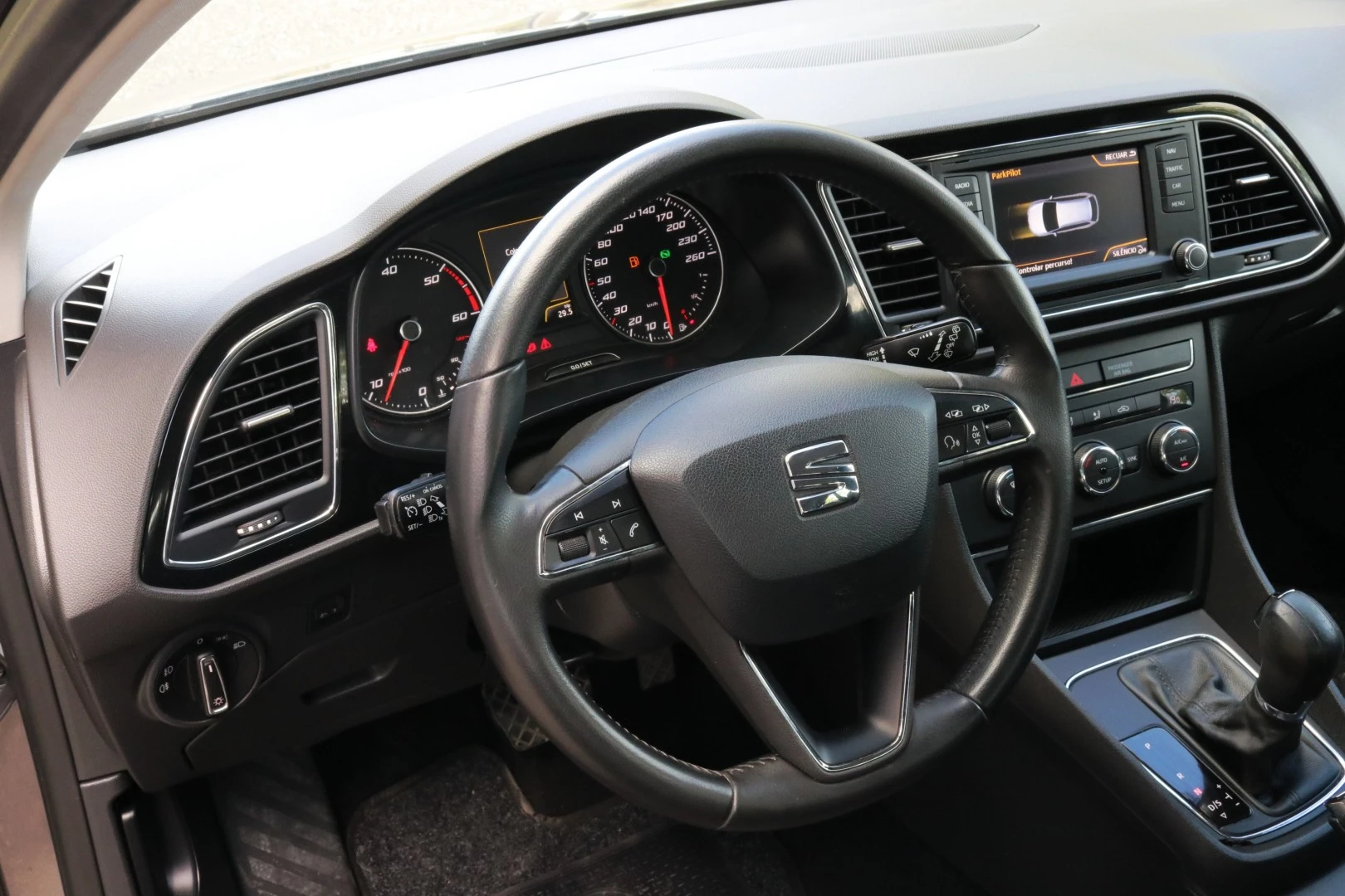SEAT Leon 1.6 TDI Style DSG S/S