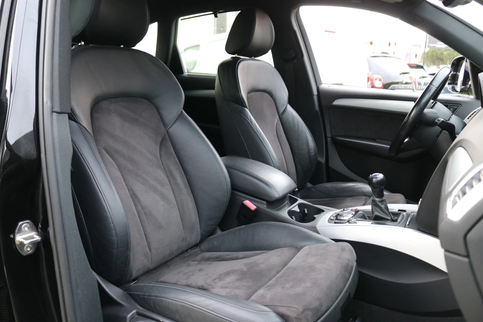 Audi Q5 2.0 TDI S-line